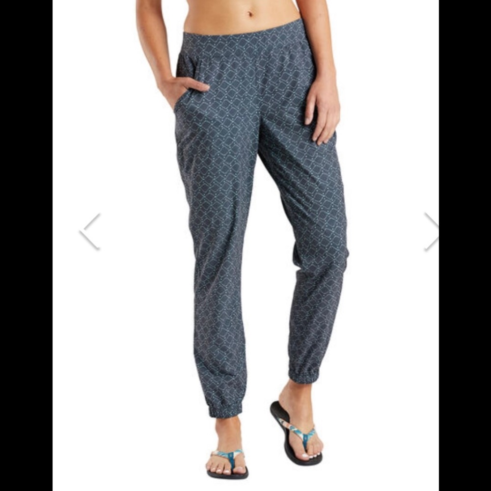 Title Nine Dauntless Joggers